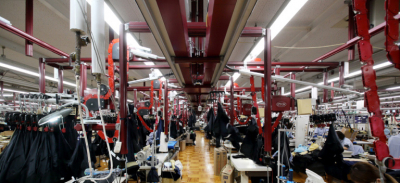 明石被服興業株式会社　宇部工場